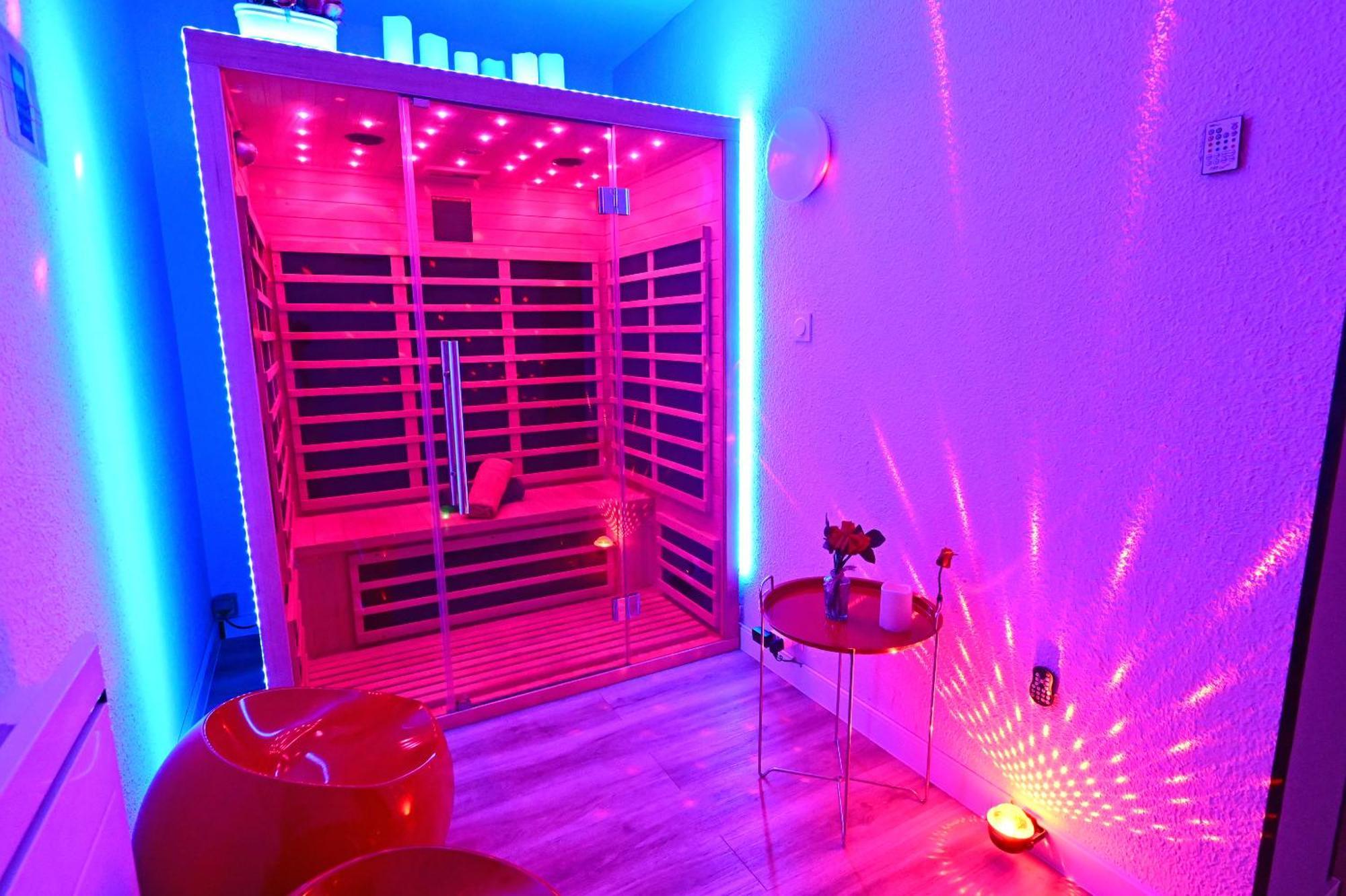 Grand Studio Biscarrosse Plage Une Nuit A 2 Avec Sauna Luxe, Balneo, Ocean Rien Que Pour Vous Luaran gambar