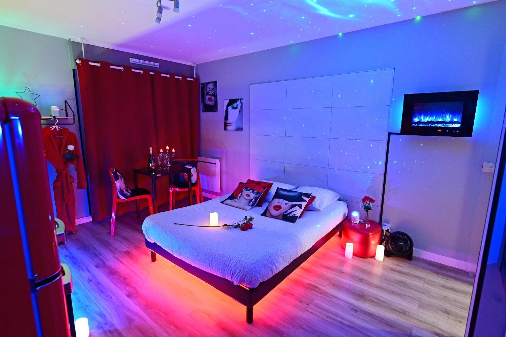 Grand Studio Biscarrosse Plage Une Nuit A 2 Avec Sauna Luxe, Balneo, Ocean Rien Que Pour Vous Luaran gambar